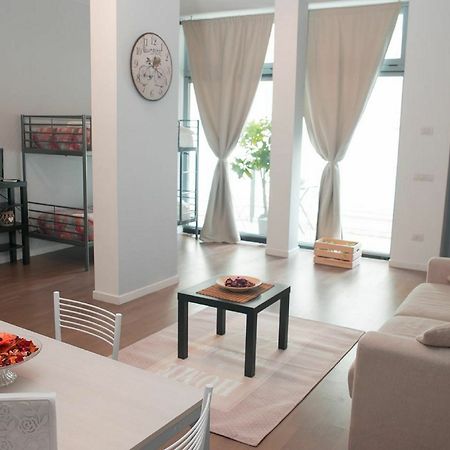 Red Line Apartments Milano المظهر الخارجي الصورة