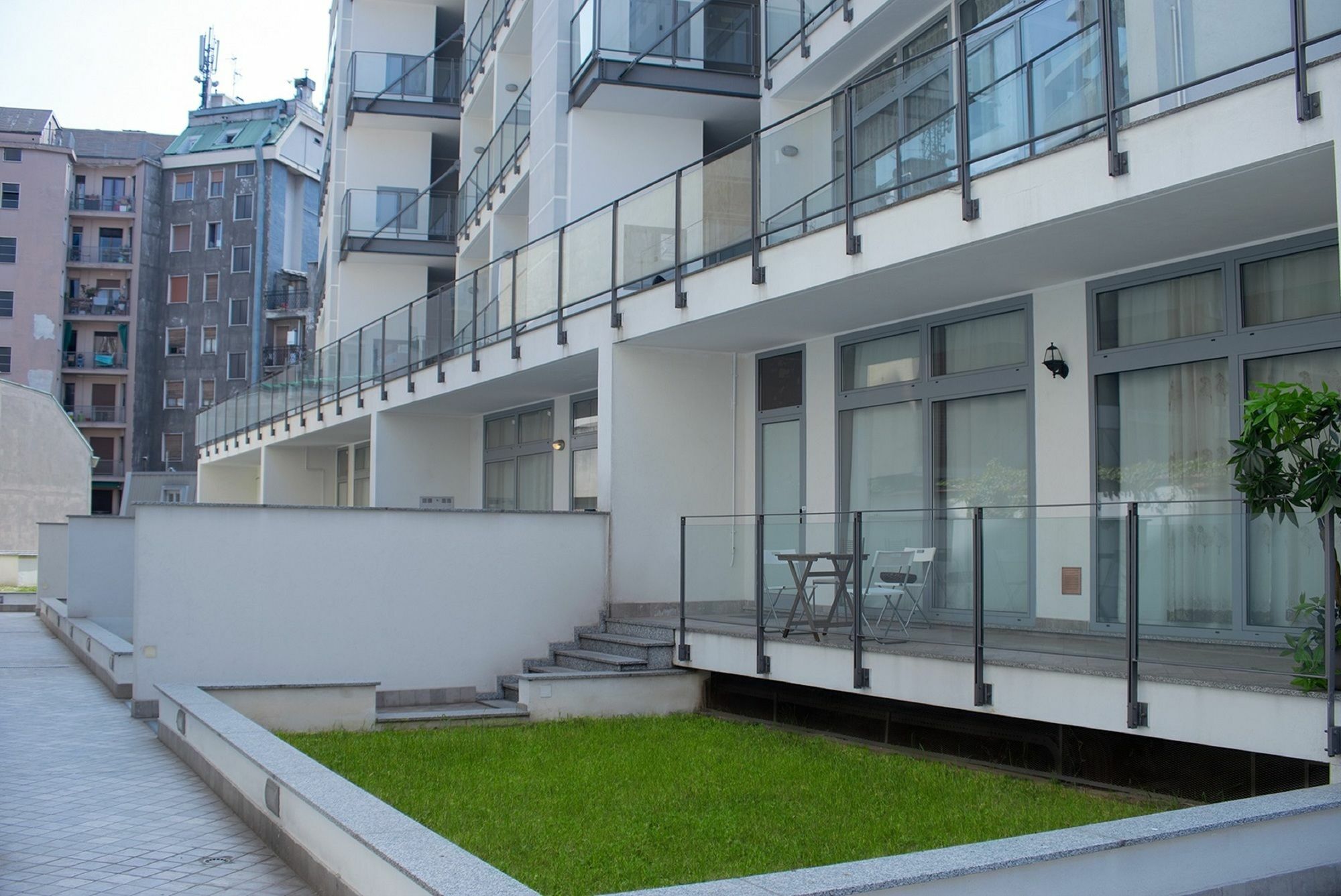 Red Line Apartments Milano المظهر الخارجي الصورة