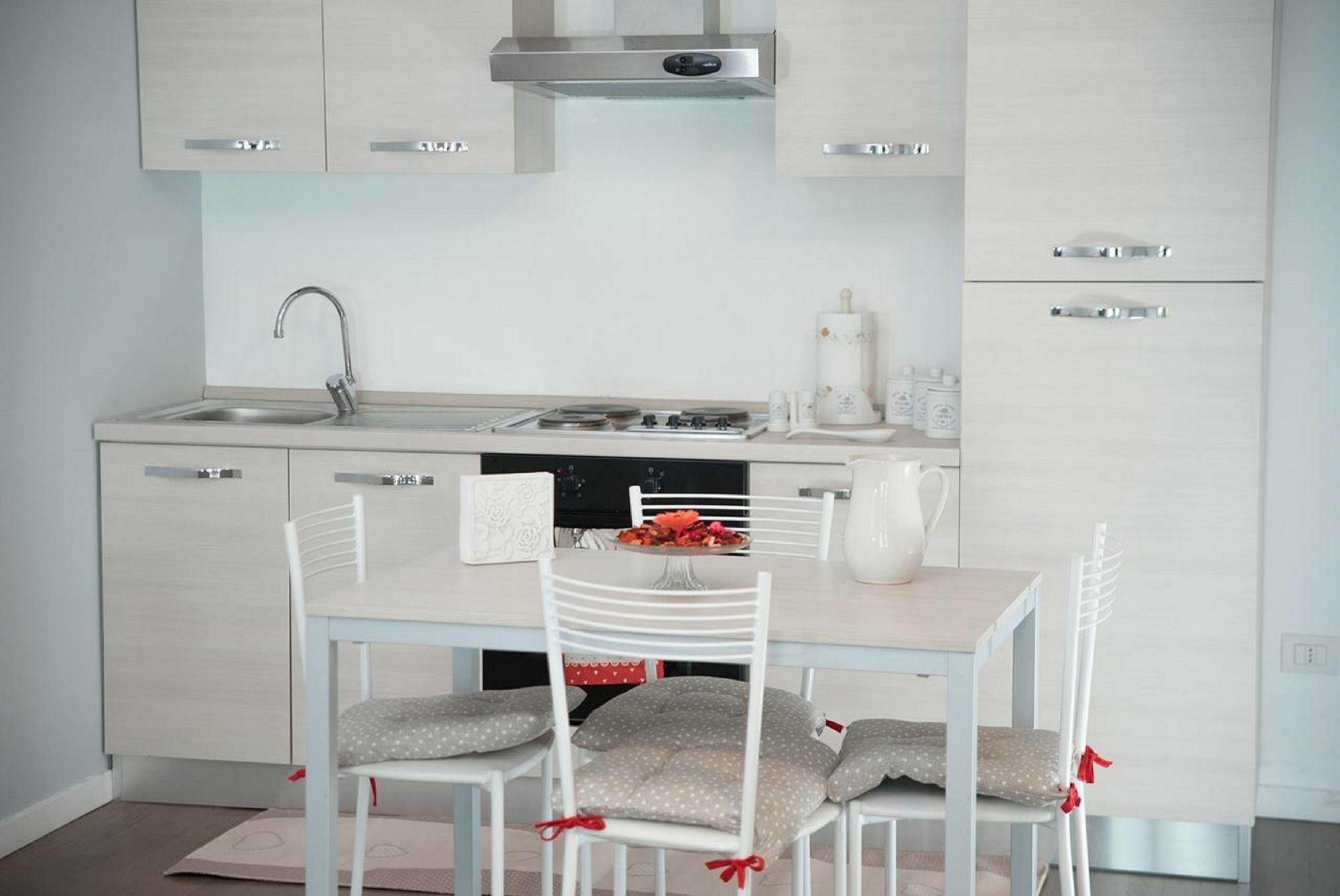 Red Line Apartments Milano المظهر الخارجي الصورة