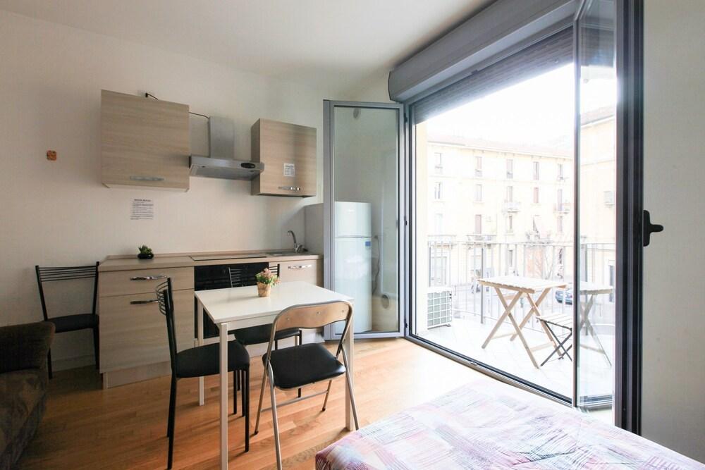Red Line Apartments Milano المظهر الخارجي الصورة